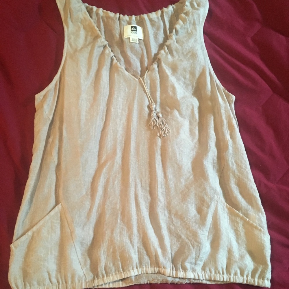 NWOT Quicksilver Shear Cream Sleeveless Blouse